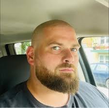 Politiguy Correct - 20250401 - Kevin BIG Grenier