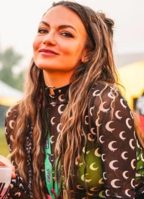 Larry pis sa Gang - Isabelle Desjardins LIVE : Un parcours incroyable d'une femme fonceuse!